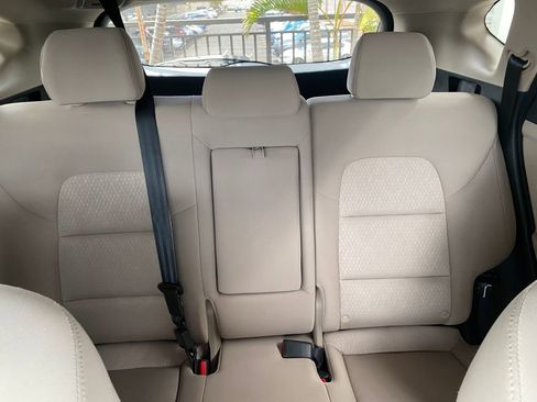 Used 2017 Hyundai Tucson Sport FWD image 18