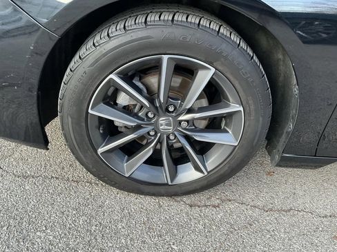 Used 2021 Honda Accord EX-L image 10