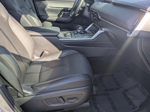 Used 2024 MAZDA CX-90 3.3 Turbo w/ Premium Package image 22