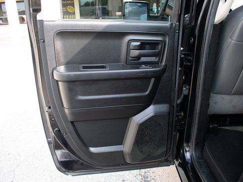 Used 2013 RAM 1500 Express image 25