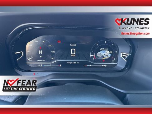 Used 2024 GMC Yukon Denali image 31