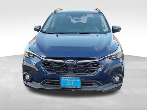 Used 2025 Subaru Crosstrek 2.0i Premium image 2