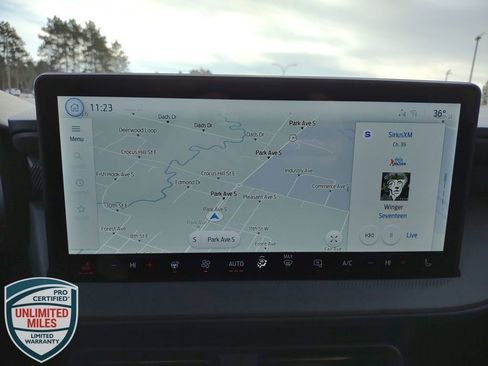 New 2026 Ford Maverick Lariat w/ Black Appearance Package image 19