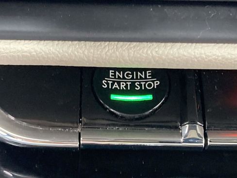 Certified 2025 Lincoln Corsair Reserve w/ Towing Package FWD image 26