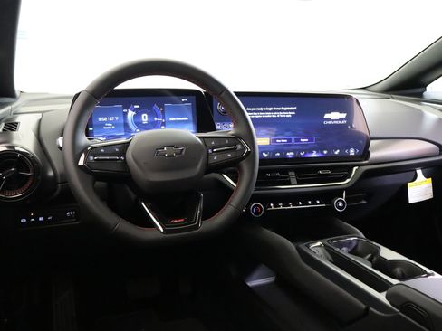 New 2026 Chevrolet Equinox EV RS image 16