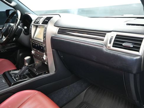 Certified 2021 Lexus GX 460 Premium w/ Premium Package AWD/4WD image 25
