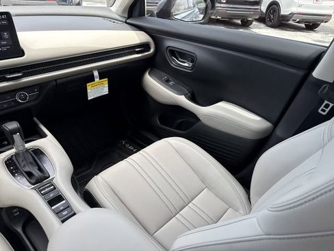New 2026 Honda HR-V EX-L image 21