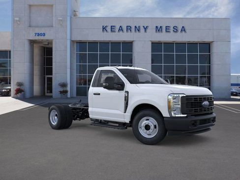 New 2025 Ford F350 XL image 7