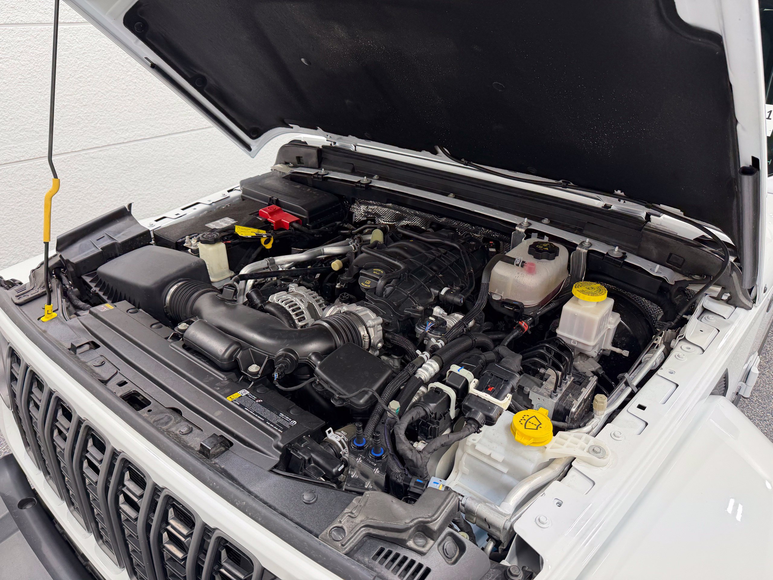 Used 2025 Jeep Gladiator Sport AWD/4WD image 51