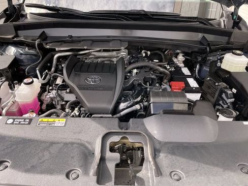 Used 2026 Toyota Grand Highlander AWD image 25