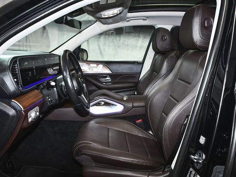 Used 2023 Mercedes-Benz GLS 450 4MATIC image 59