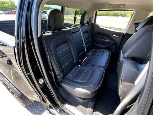 Used 2022 GMC Canyon Denali w/ Denali Black Edition Package AWD/4WD image 25