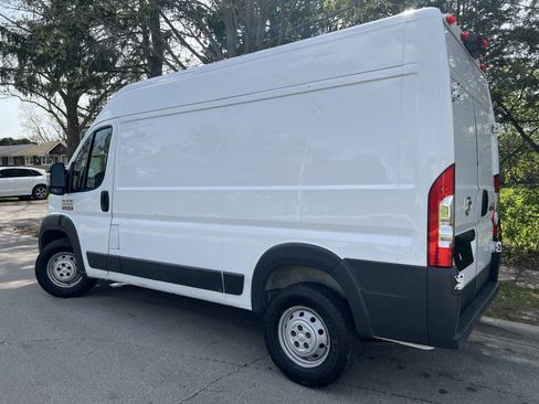 Used 2017 RAM ProMaster 1500 image 4