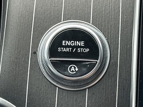 Used 2023 Mercedes-Benz GLC 300 image 24