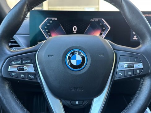 Used 2023 BMW i4 eDrive35 w/ Premium Package RWD image 29