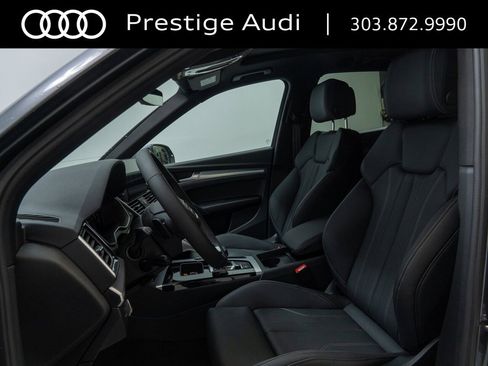 Used 2025 Audi Q5 2.0T Premium w/ Convenience Plus Package image 5