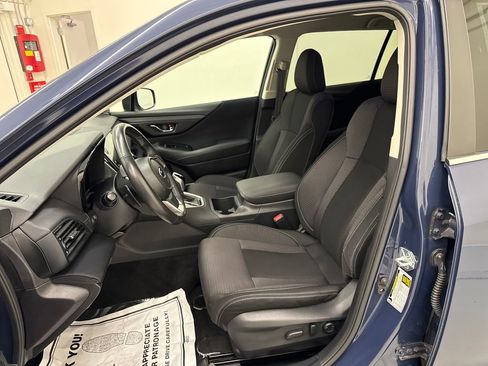 Used 2024 Subaru Outback Premium AWD/4WD image 14