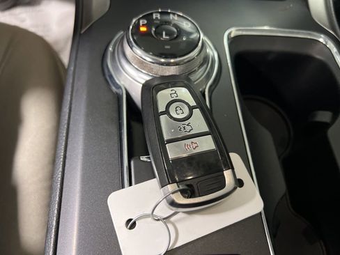 Used 2020 Ford Fusion S image 33