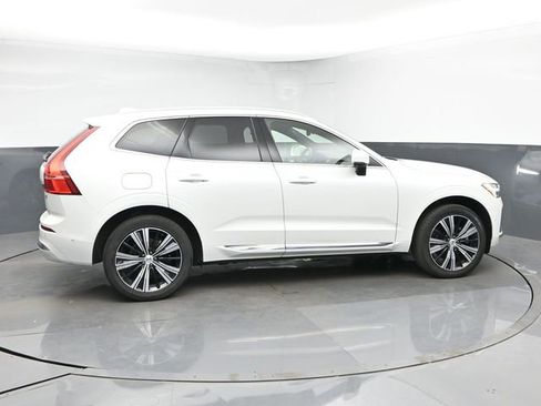 Used 2023 Volvo XC60 B5 Ultimate w/ Climate Package AWD/4WD image 9