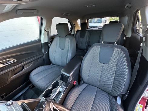 Used 2017 Chevrolet Equinox LT w/ Convenience Package image 18