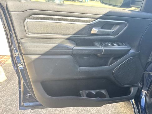 Used 2019 RAM 1500 Big Horn image 18