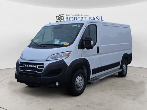 Used 2023 RAM ProMaster 2500 image 1