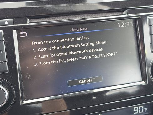 Used 2022 Nissan Rogue Sport SV image 5