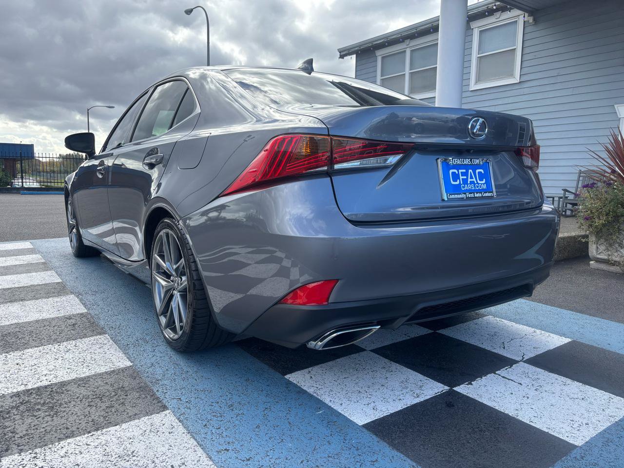 Used 2017 Lexus IS 300 F Sport w/ F Sport Package AWD/4WD image 4