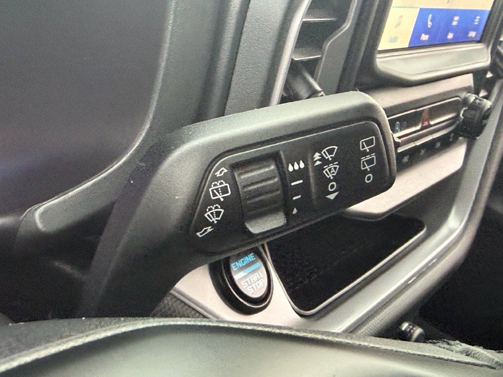 Used 2024 Ford Bronco Sport Outer Banks AWD/4WD image 30