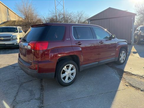Used 2017 GMC Terrain SLE image 5
