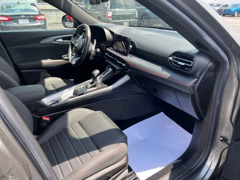 Used 2024 Dodge Hornet R/T w/ Tech Pack w/o Parking AWD/4WD image 43