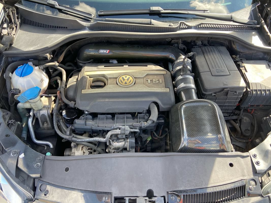 Used 2011 Volkswagen Golf 4-Door FWD image 33