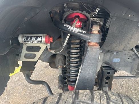 Used 2017 Toyota Tundra TRD Pro AWD/4WD image 9