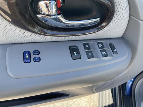 Used 2006 Buick Rainier CXL image 11