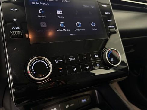 Used 2024 Hyundai Tucson SE image 15