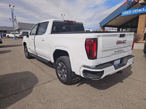 Used 2024 GMC Sierra 1500 AT4 w/ Technology Package image 2