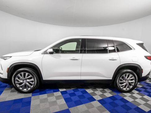 Used 2026 Buick Enclave Preferred FWD image 8