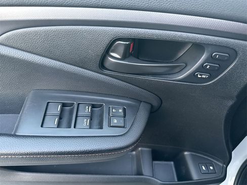 Used 2022 Honda Pilot TrailSport image 14