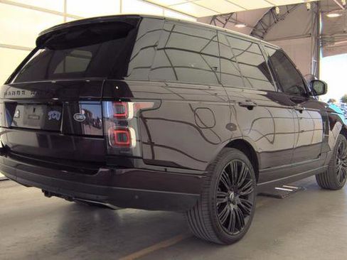 Used 2019 Land Rover Range Rover HSE image 3