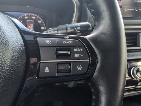 Used 2025 Honda Pilot Elite image 15