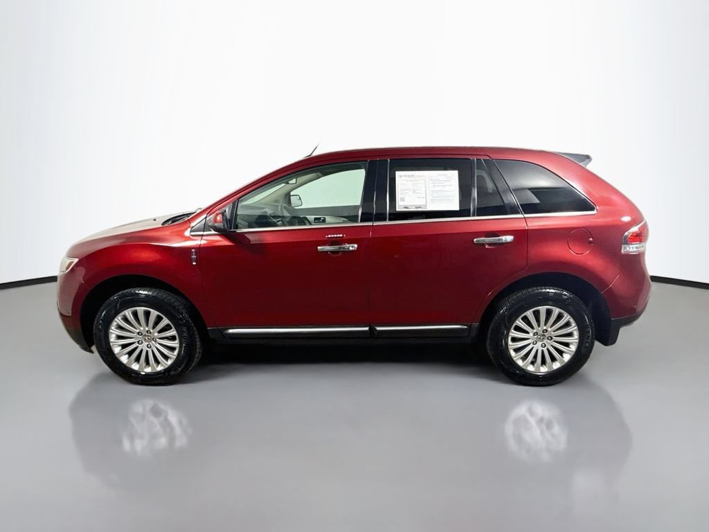 Used 2014 Lincoln MKX AWD image 4