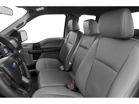 Used 2018 Ford F150 XLT w/ Equipment Group 302A Luxury AWD/4WD image 9