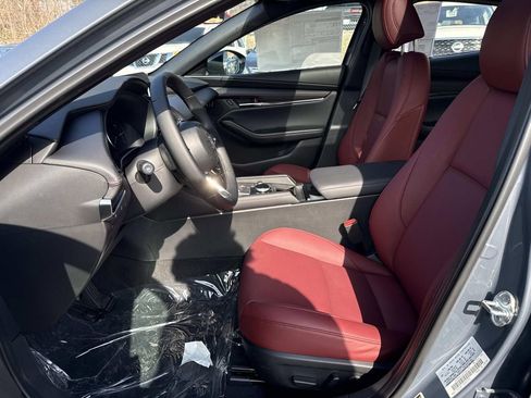 New 2026 MAZDA MAZDA3 Carbon image 24