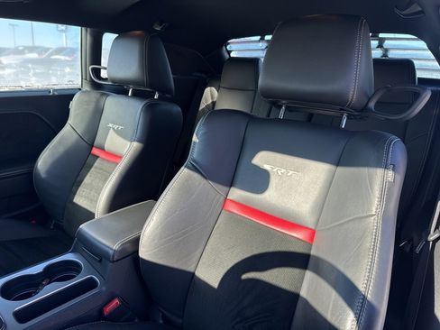 Used 2014 Dodge Challenger SRT8 image 20