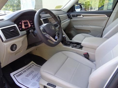 Used 2022 Volkswagen Atlas SEL AWD/4WD image 10