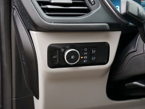 Used 2023 Ford Escape Platinum image 19