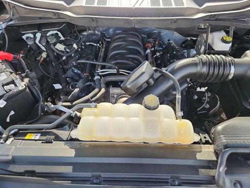 Used 2025 Ford F150 Lariat w/ FX4 Off-Road Package image 30