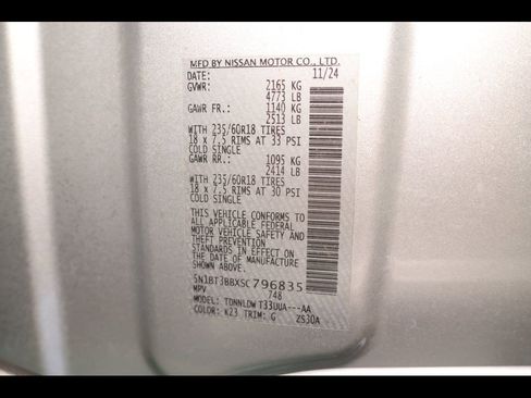 Used 2025 Nissan Rogue SV AWD/4WD image 30