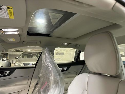 Certified 2024 Volvo S60 T8 Plus w/ Climate Package image 12