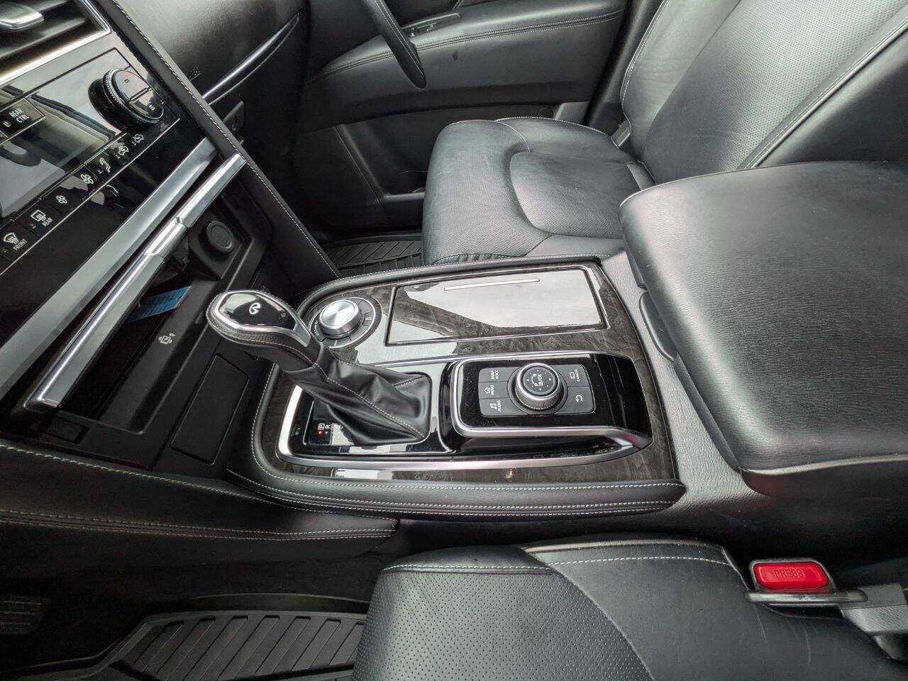Used 2024 INFINITI QX80 Luxe AWD/4WD image 14